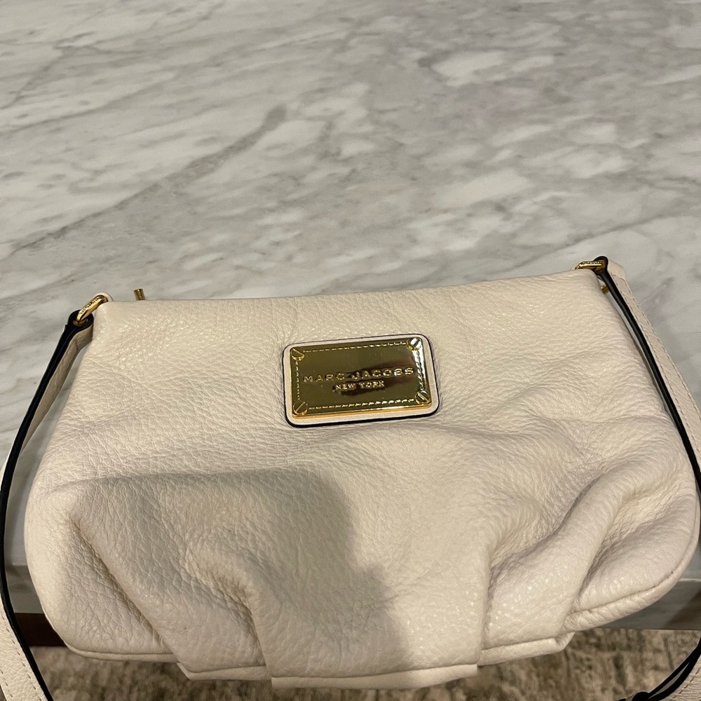 Marc Jacobs Ivory Shoulder Bag with Gold Accents